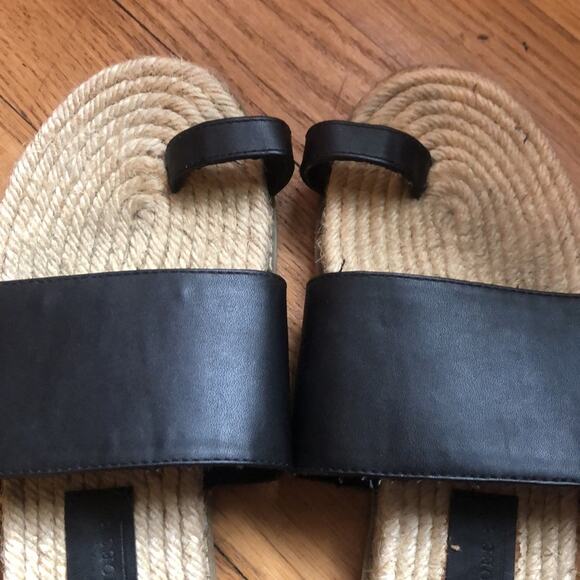 ASOS brand Women's size 6 Black Tan Slide Sandals Toe Loop ASOS 4 - Picture 2 of 4